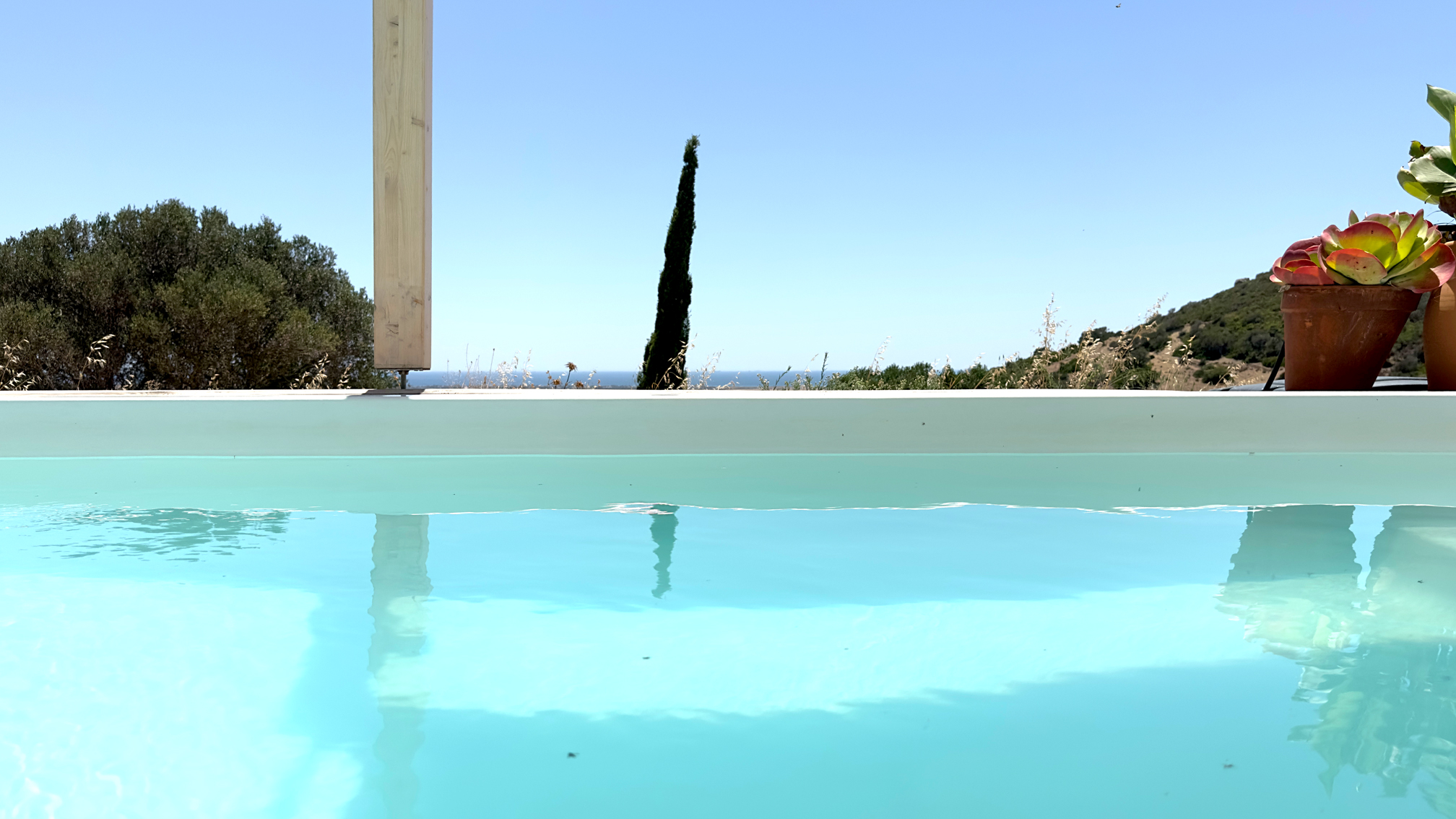 pool mar